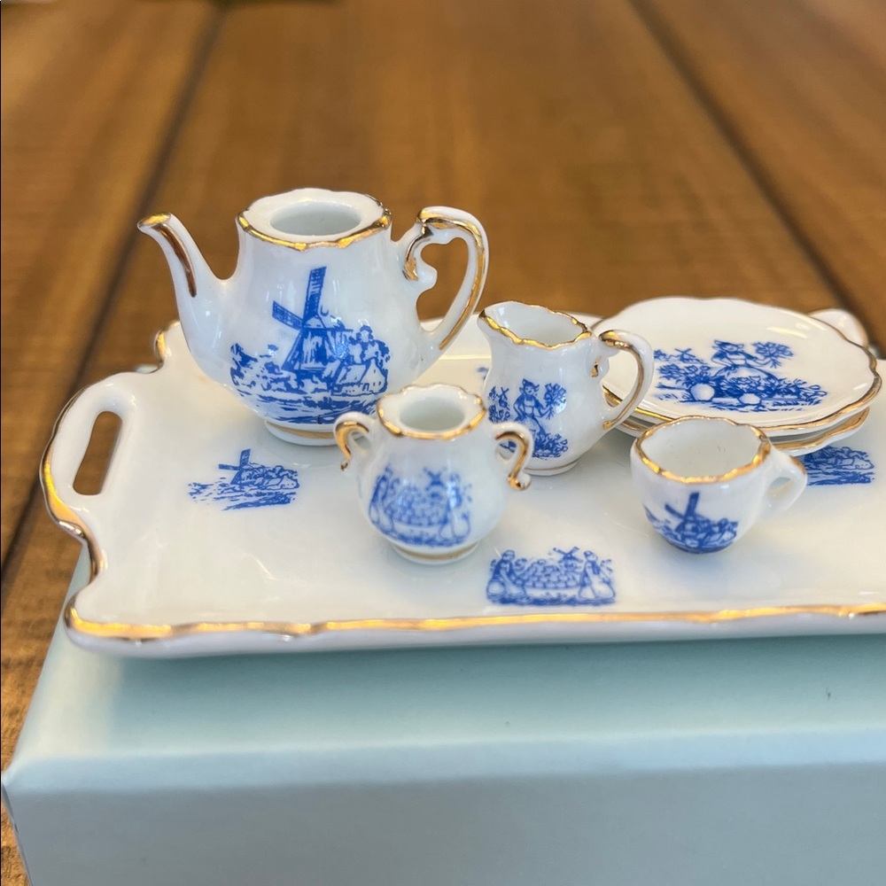 Reutter Porzellan Miniature Tea set Dutch Windmill - Picture 2 of 7